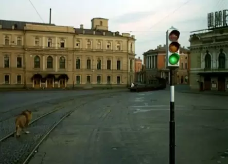 Санкт-Петербург в фильме «Невероятные приключения итальянцев в России» Санкт-Петербург в фильме «Невероятные приключения итальянцев в России»