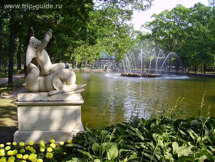 Петергоф, фонтан «Солнце»