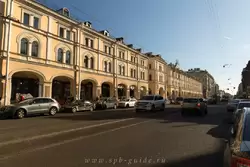 Апраксин двор в Санкт-Петербурге