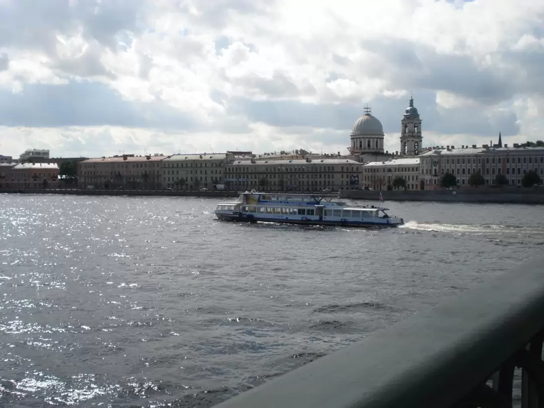 Вид с Тучкова моста Вид с Тучкова моста
