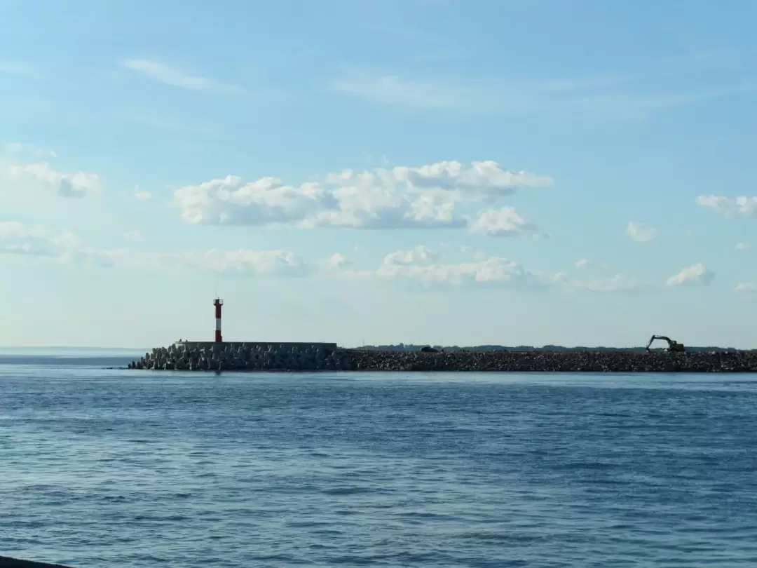 Дамба в Санкт-Петербурге, западные ворота судопропускного сооружения