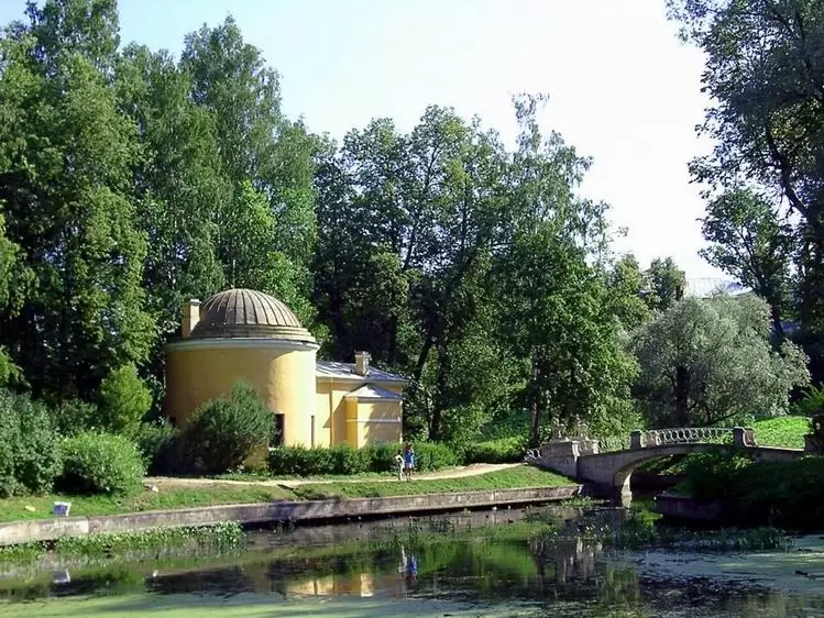 Санкт-Петербург, Павловск, Холодная ванна Санкт-Петербург, Павловск, Холодная ванна