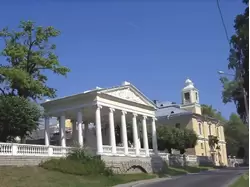 Портик Трёх Граций в Собственном садике Портик Трёх Граций в Собственном садике