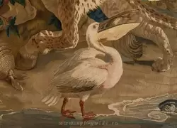 Пеликан на гобелене «Зебра» — дикие животные и растения представлены такими как их рисовало воображение европейцев, которые еще слишком мало знали о флоре и фауне дальних стран