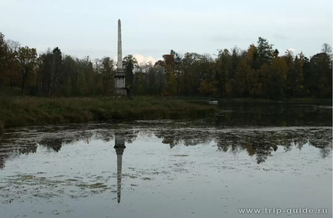 Чесменский обелиск в Гатчине Чесменский обелиск в Гатчине