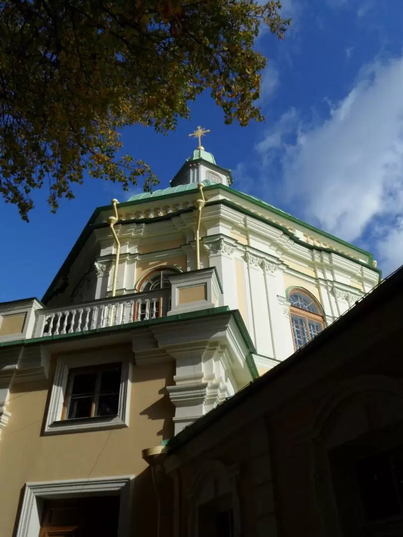 Церковный павильон Большого дворца в Ломоносове Церковный павильон Большого дворца в Ломоносове