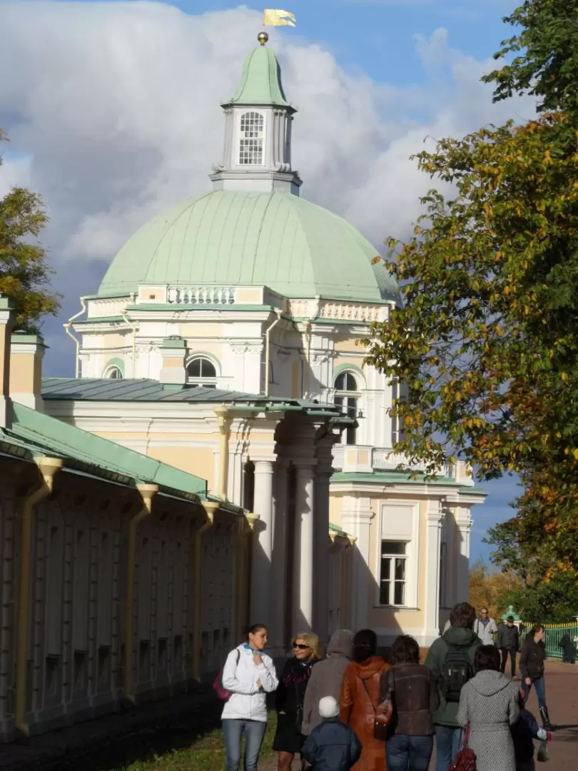 Японский павильон Большого дворца в Ораниенбауме Японский павильон Большого дворца в Ораниенбауме