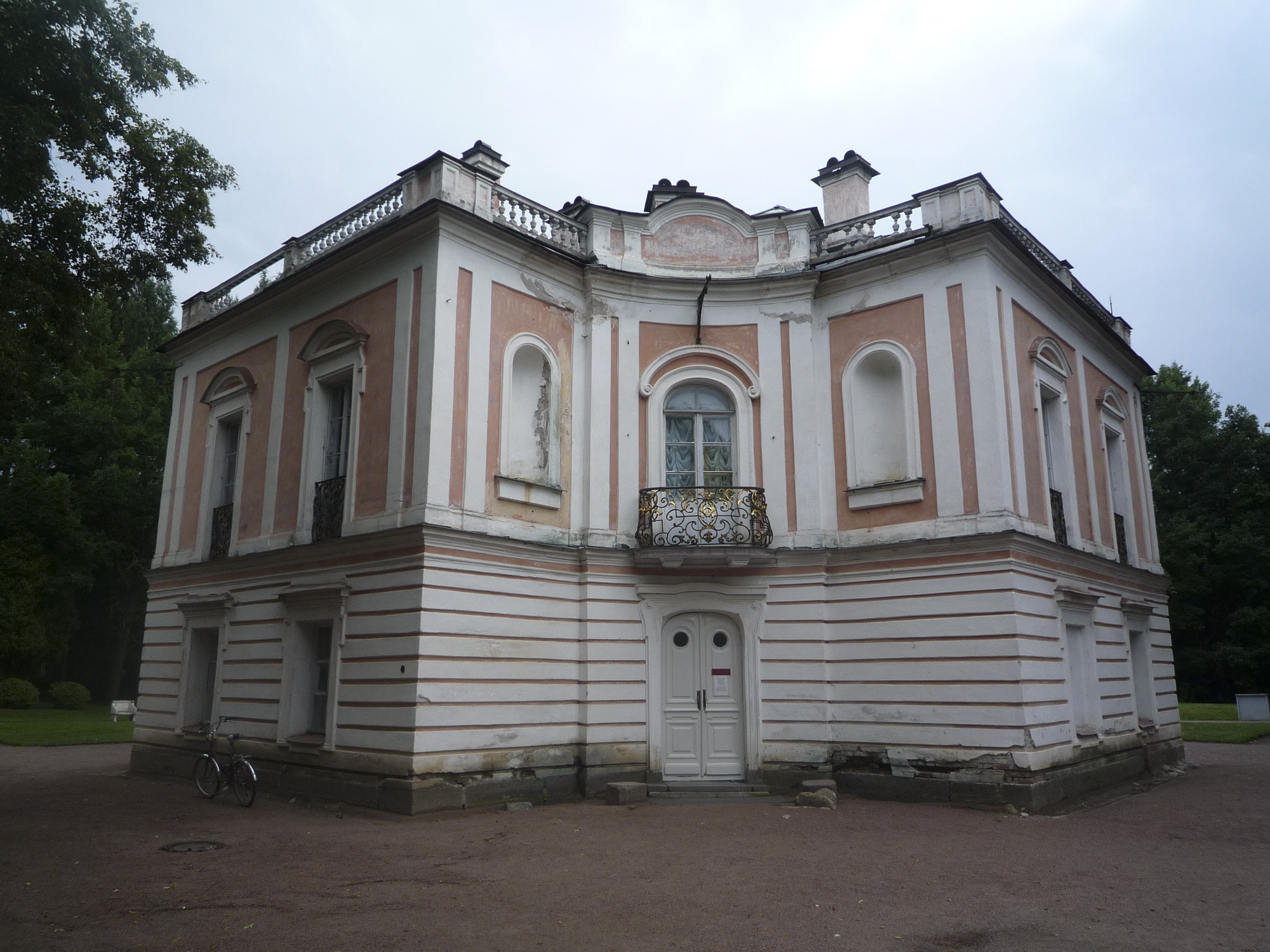 Дворец Петра III, фото 6