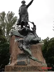 Памятник С.О. Макарову в Кронштадте