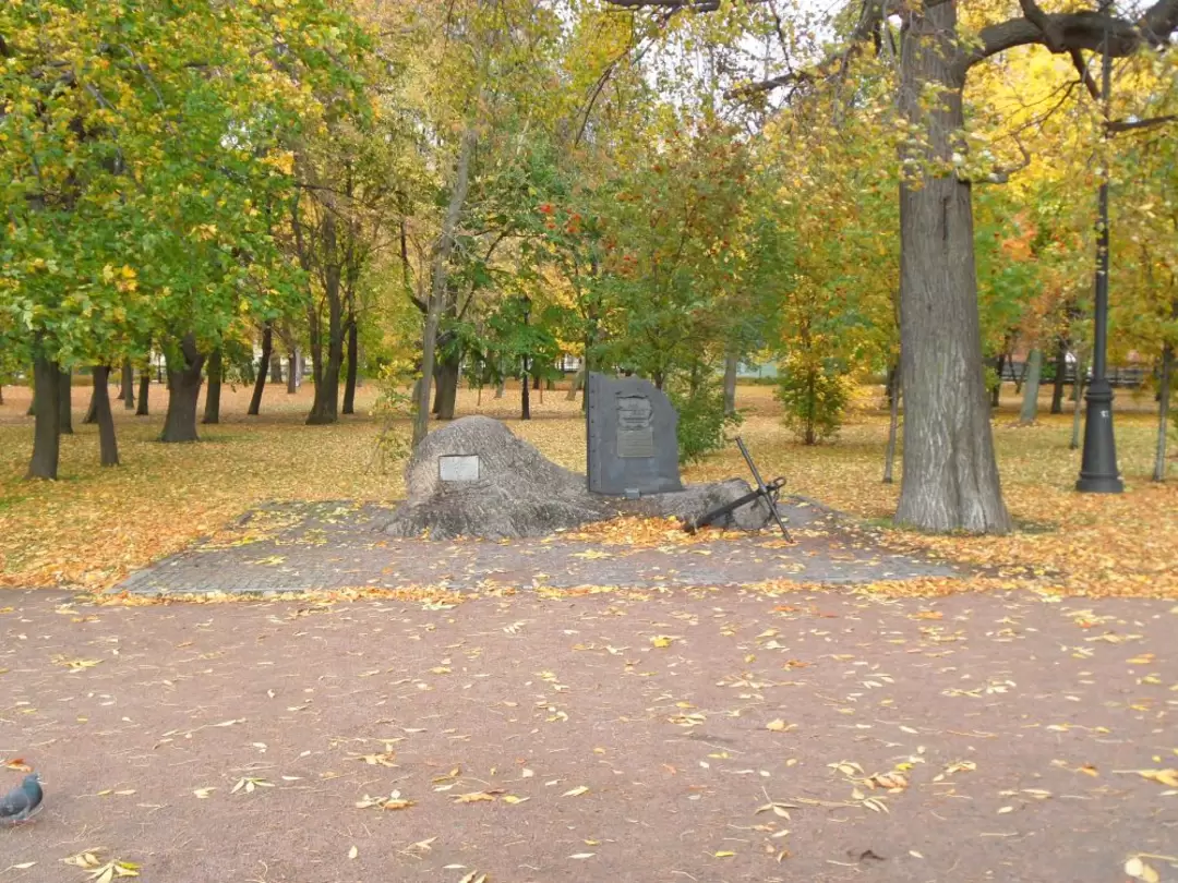 Морякам клипера «Опричник»