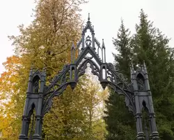 Готические ворота