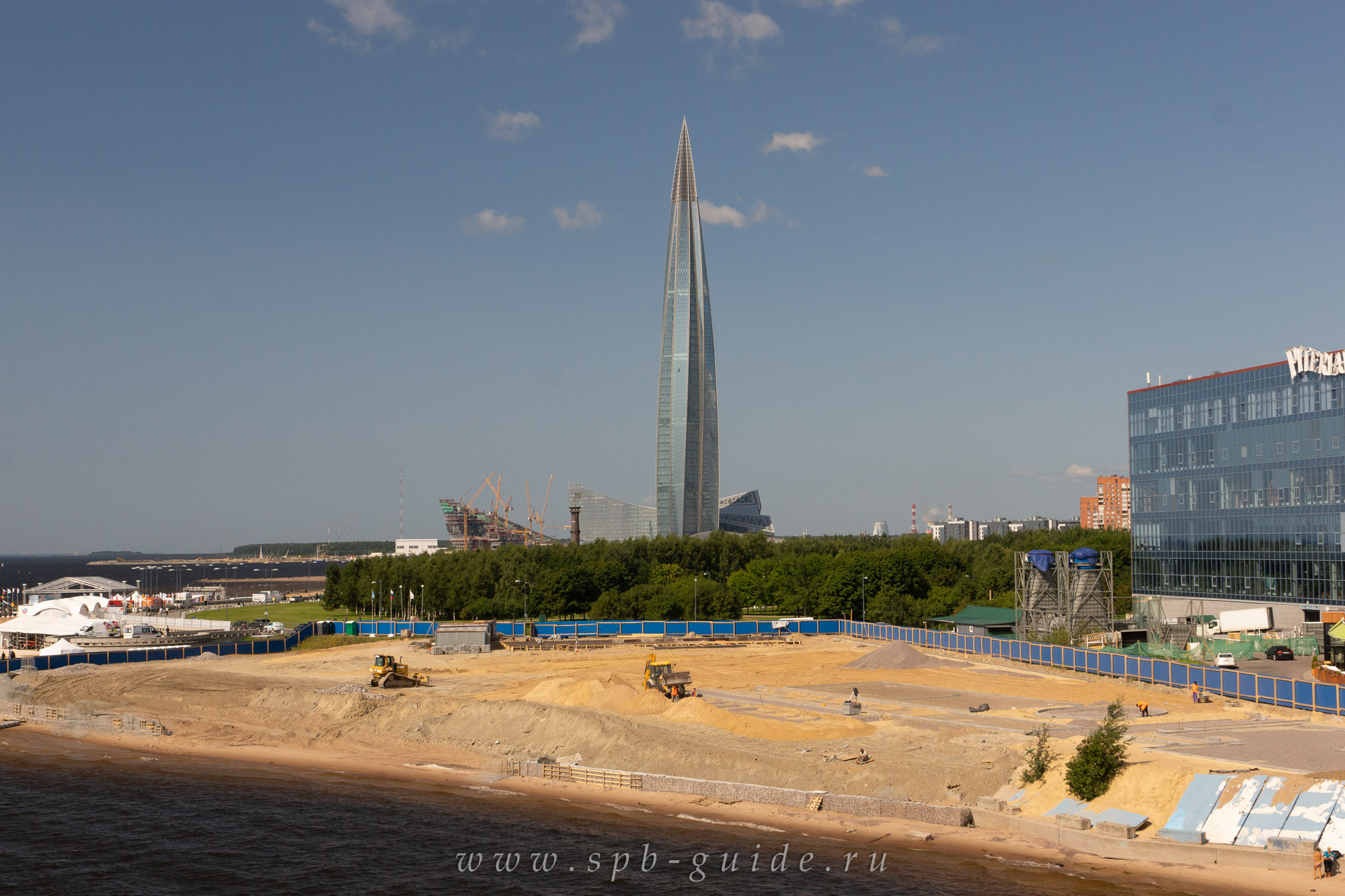Небоскрёб Лахта центр, фото 2