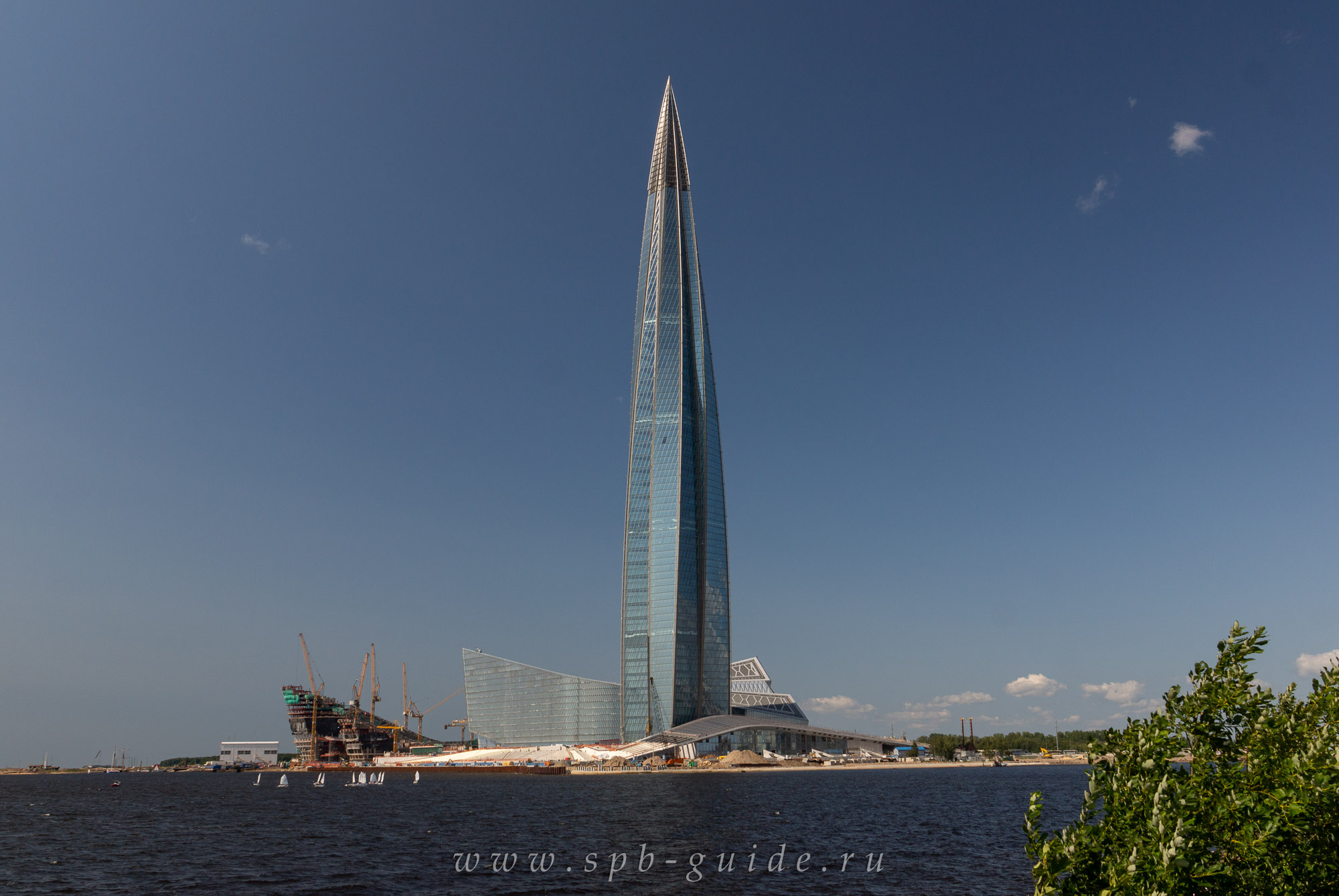 Небоскрёб Лахта центр