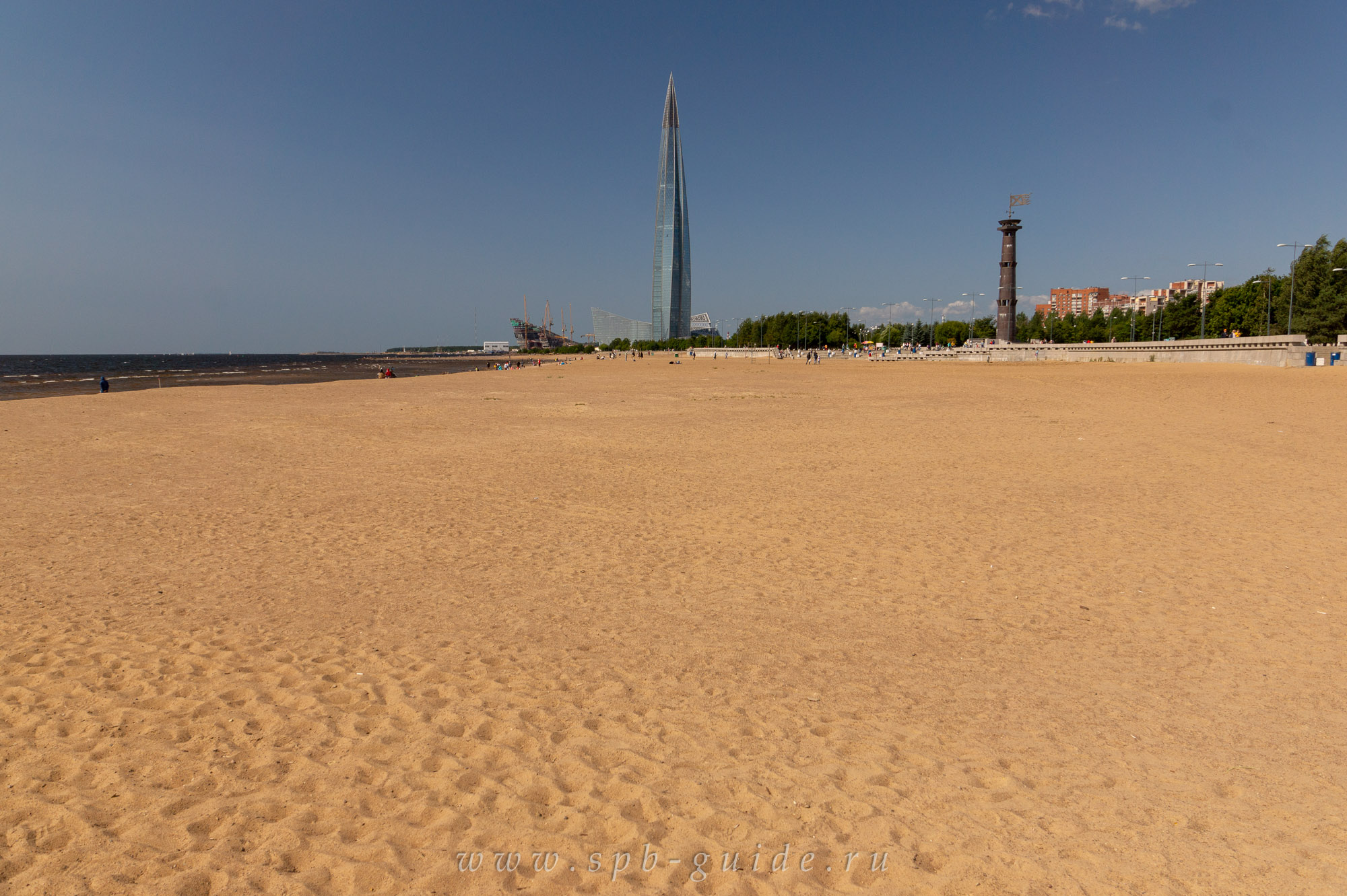 Спб парк 300 летия санкт петербурга. Парк 300-летия Санкт-Петербурга Лахта. Парк 300-летия Санкт-Петербурга пляж. Парк 300-летия Санкт-Петербурга финский залив пляж. Финский залив парк 300 летия.