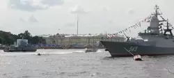 Военный корабли накануне Дня ВМФ в Санкт-Петербурге