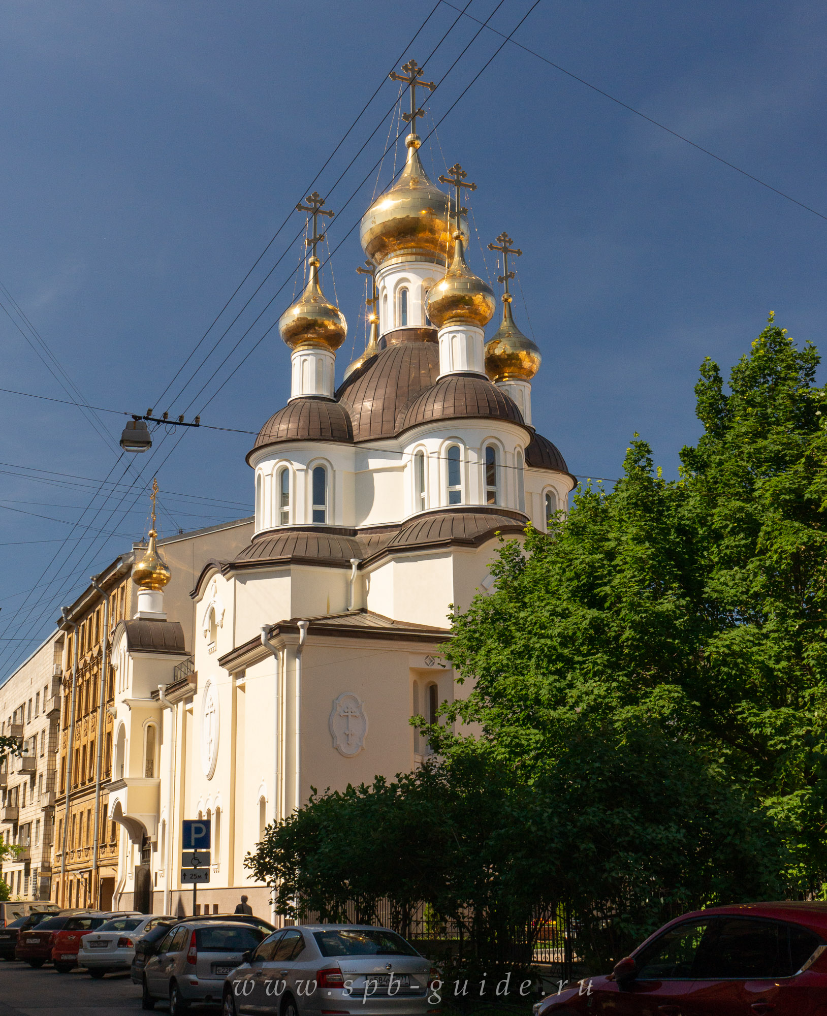 Церковь Ксении Петербургской на Петроградской стороне