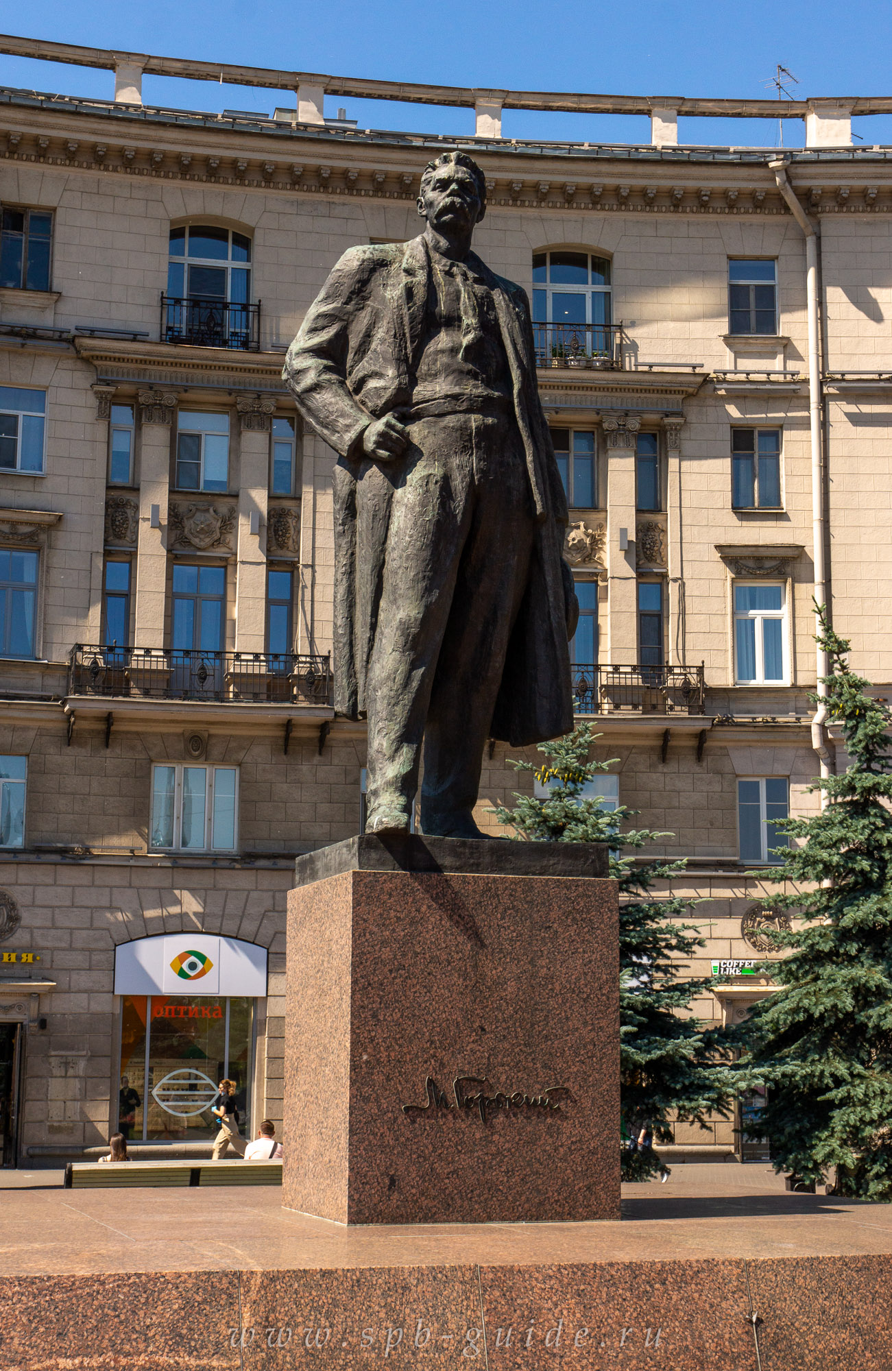 Памятник Горькому в Санкт-Петербурге Памятник Горькому в Санкт-Петербурге