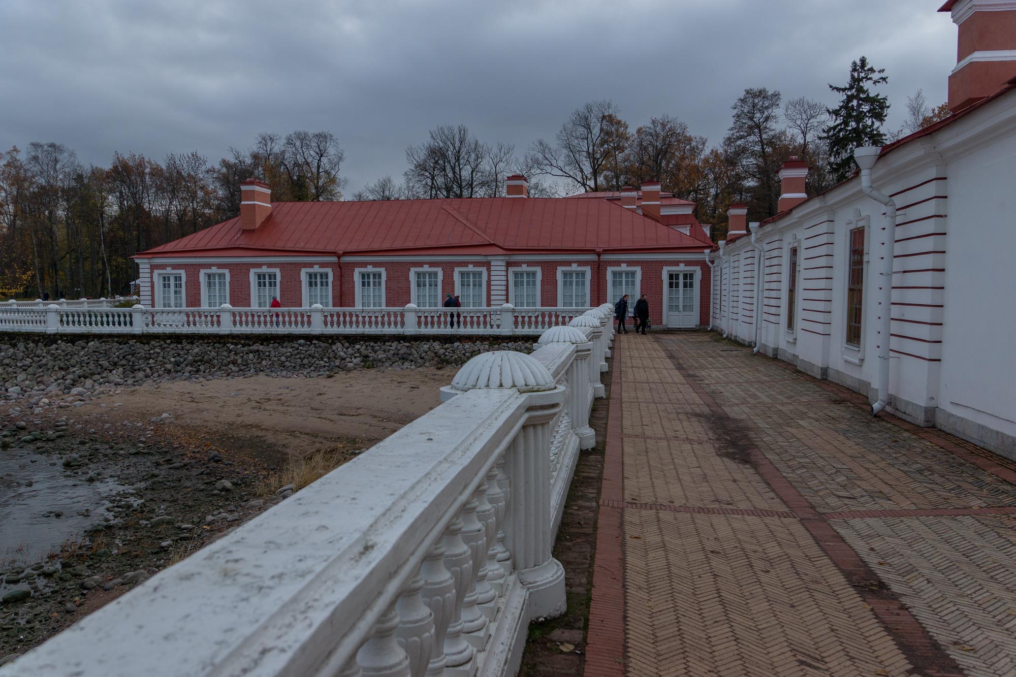 Терраса дворца Монплезир Терраса дворца Монплезир