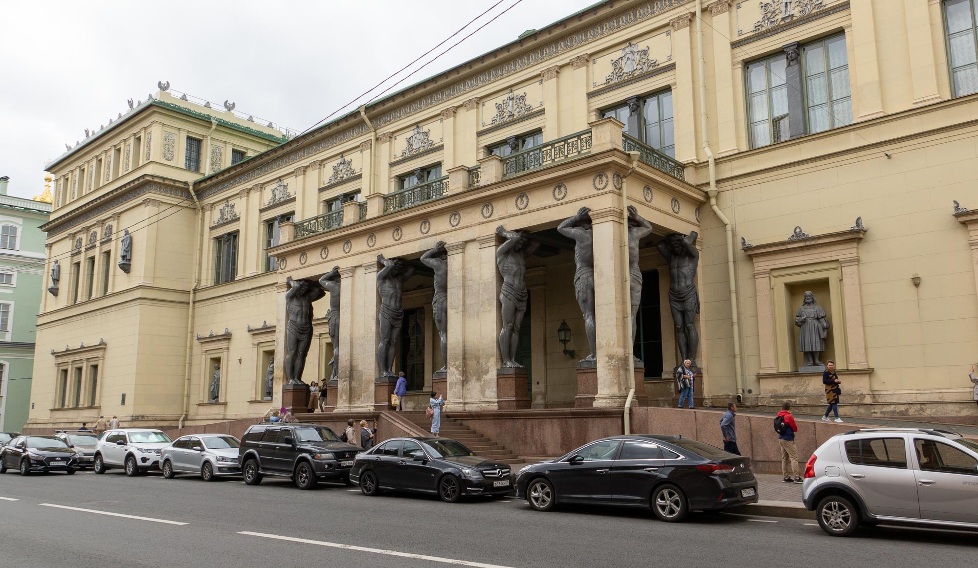 Портик Нового Эрмитажа Портик Нового Эрмитажа