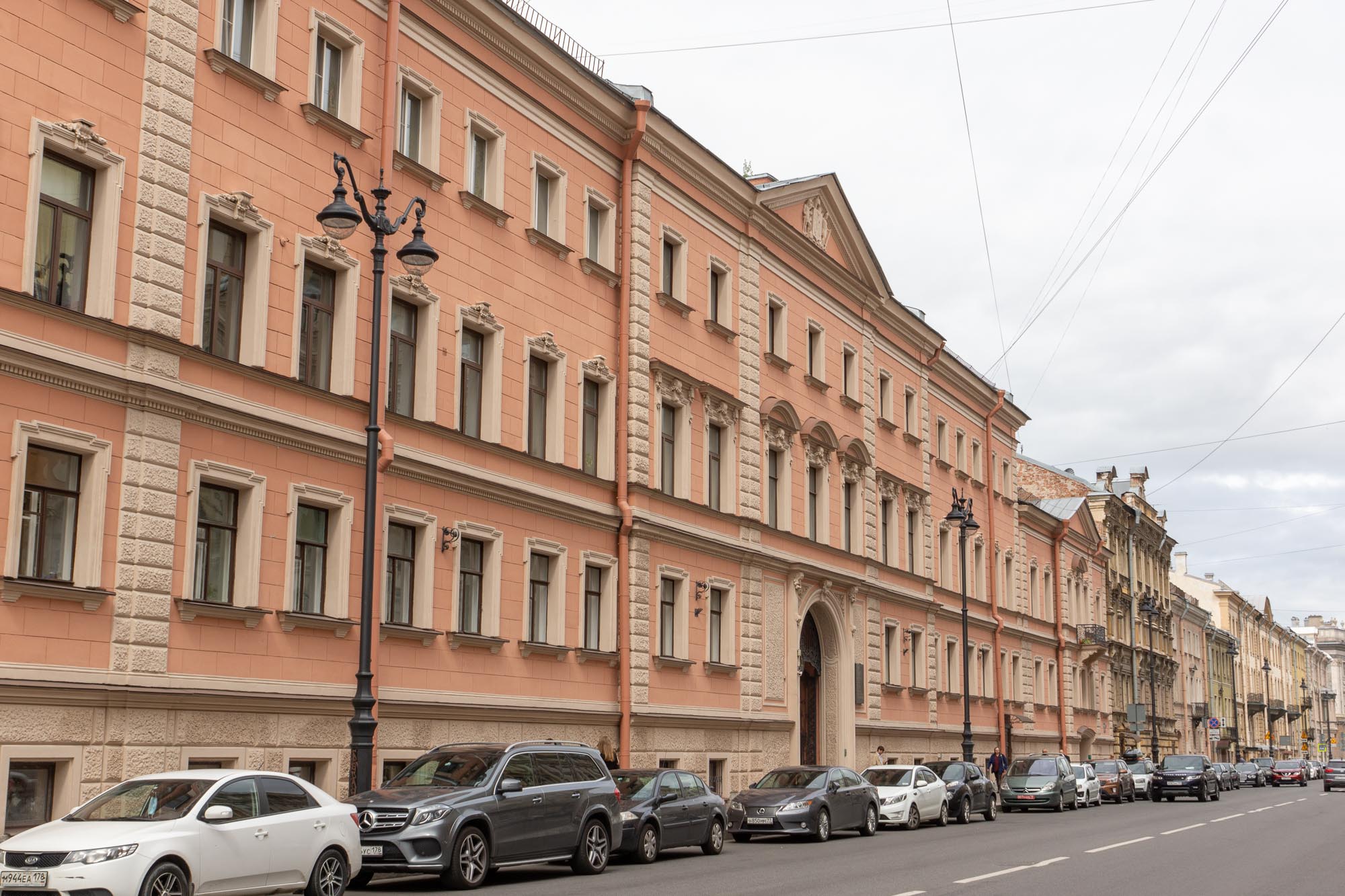 Ново-Михайловский дворец Ново-Михайловский дворец