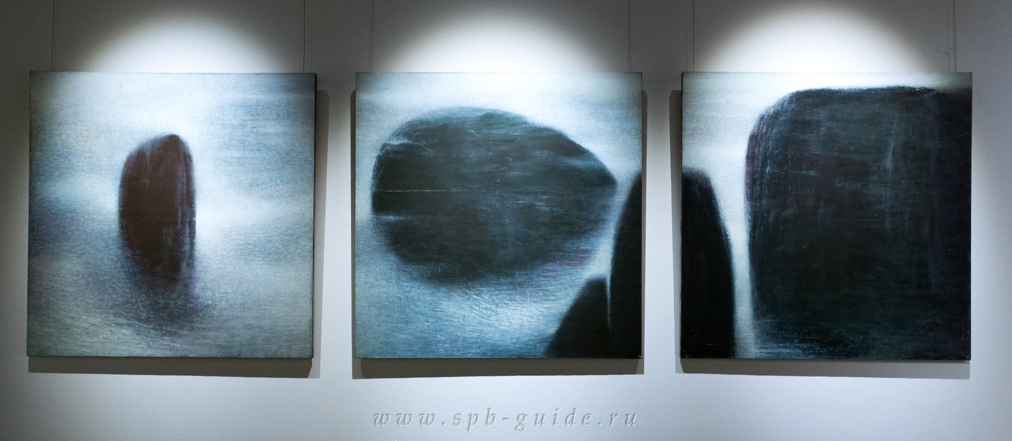 Петр Татарников «Чёрные скалы», триптих, 2007 г. Петр Татарников «Чёрные скалы», триптих, 2007 г.