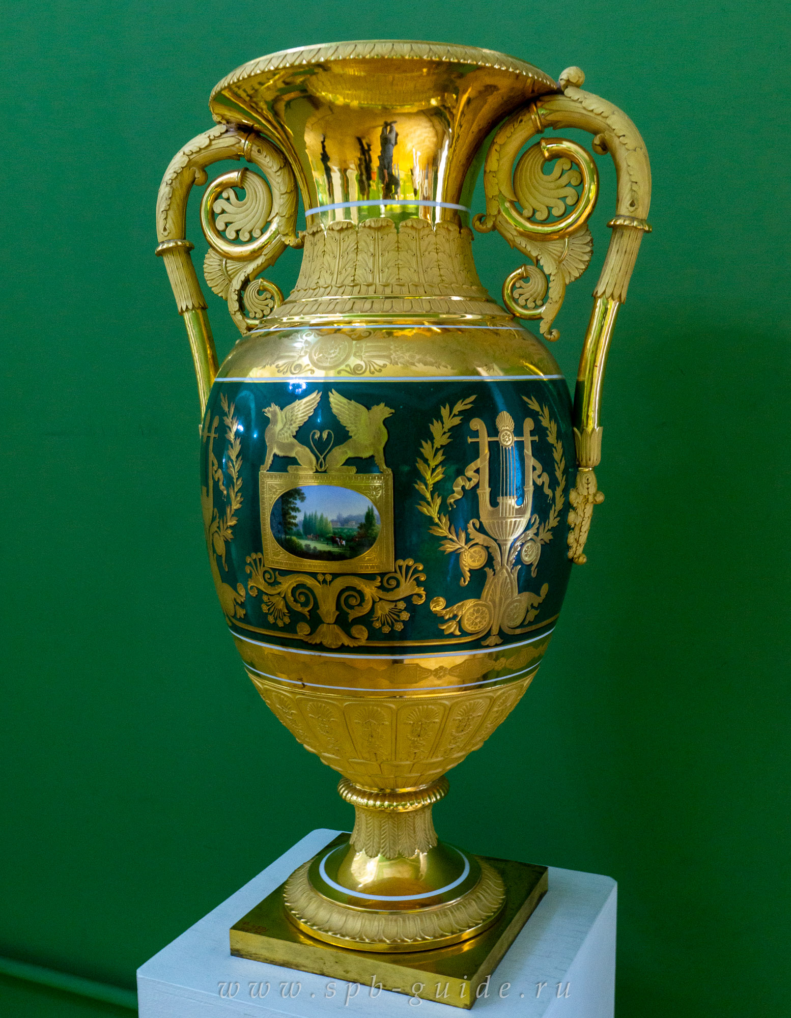Ваза, Императорский фарфоровый завод, 1828 г. Ваза, Императорский фарфоровый завод, 1828 г.