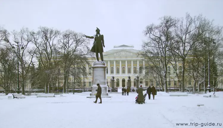 Памятник А.С. Пушкину на площади Искусств, Санкт-Петербург Памятник А.С. Пушкину на площади Искусств, Санкт-Петербург