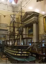 48-пушечный парусно-винтовой фрегат «Аскольд» в Военно-морском музее в Санкт-Петербурге