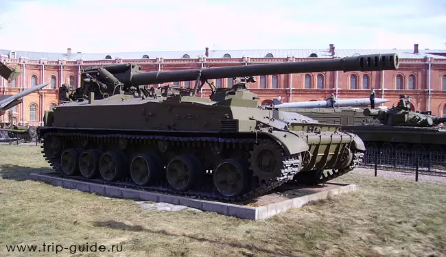 152-мм самоходная пушка 2С5 «Гиацинт-С», 1975 г. 152-мм самоходная пушка 2С5 «Гиацинт-С», 1975 г.