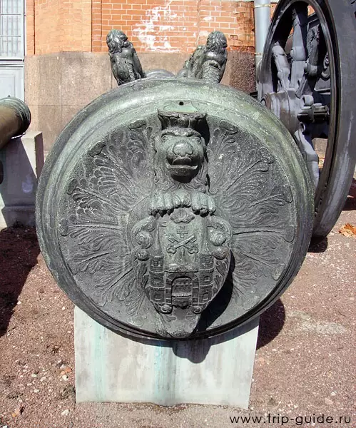 Пушка «Рижский Лев», 193 мм, 1687 г. Пушка «Рижский Лев», 193 мм, 1687 г.