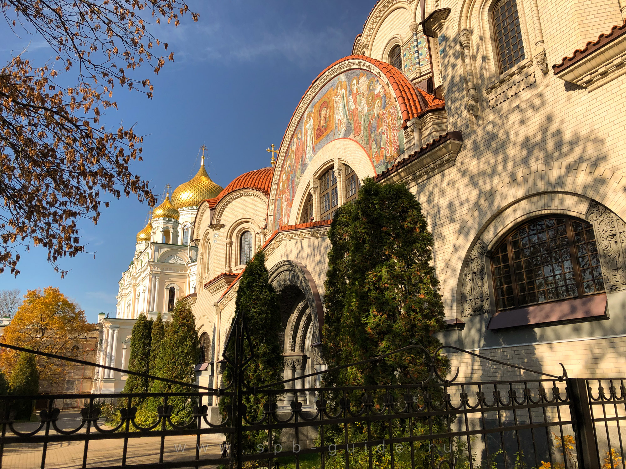 Новодевичий монастырь, Казанская церковь Новодевичий монастырь, Казанская церковь