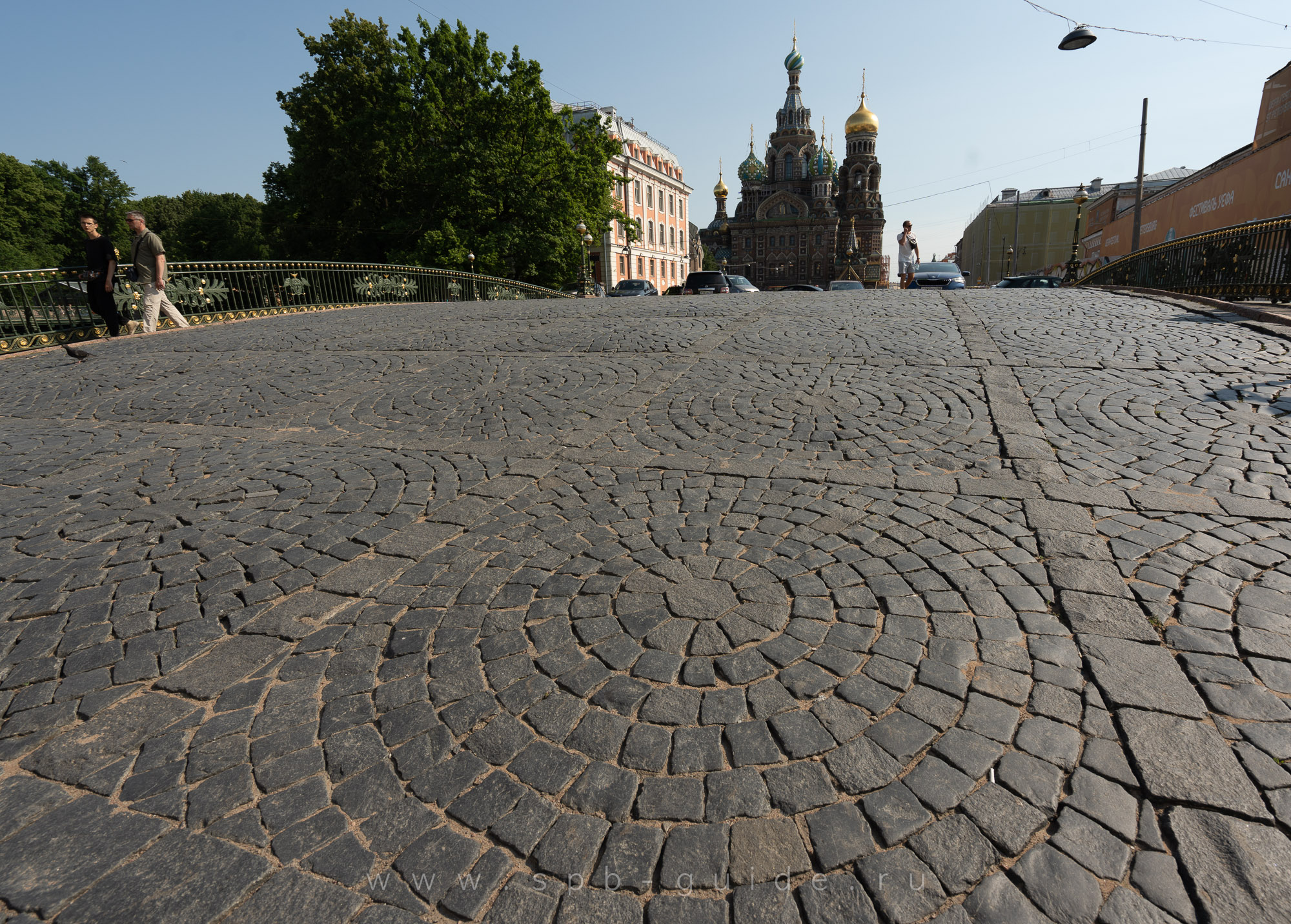 Брусчатка в Санкт-Петербурге Брусчатка в Санкт-Петербурге