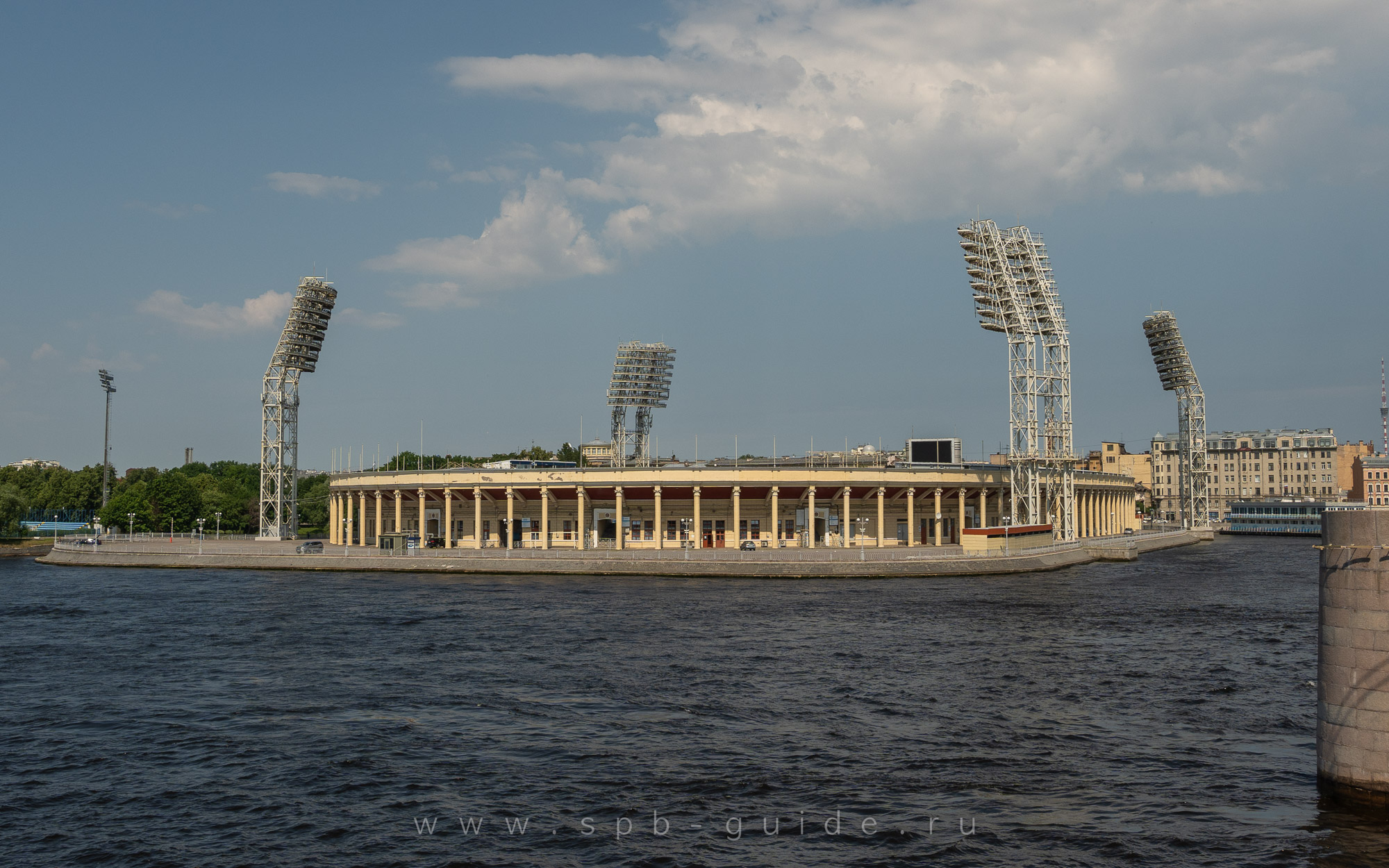 Стадион петровский места