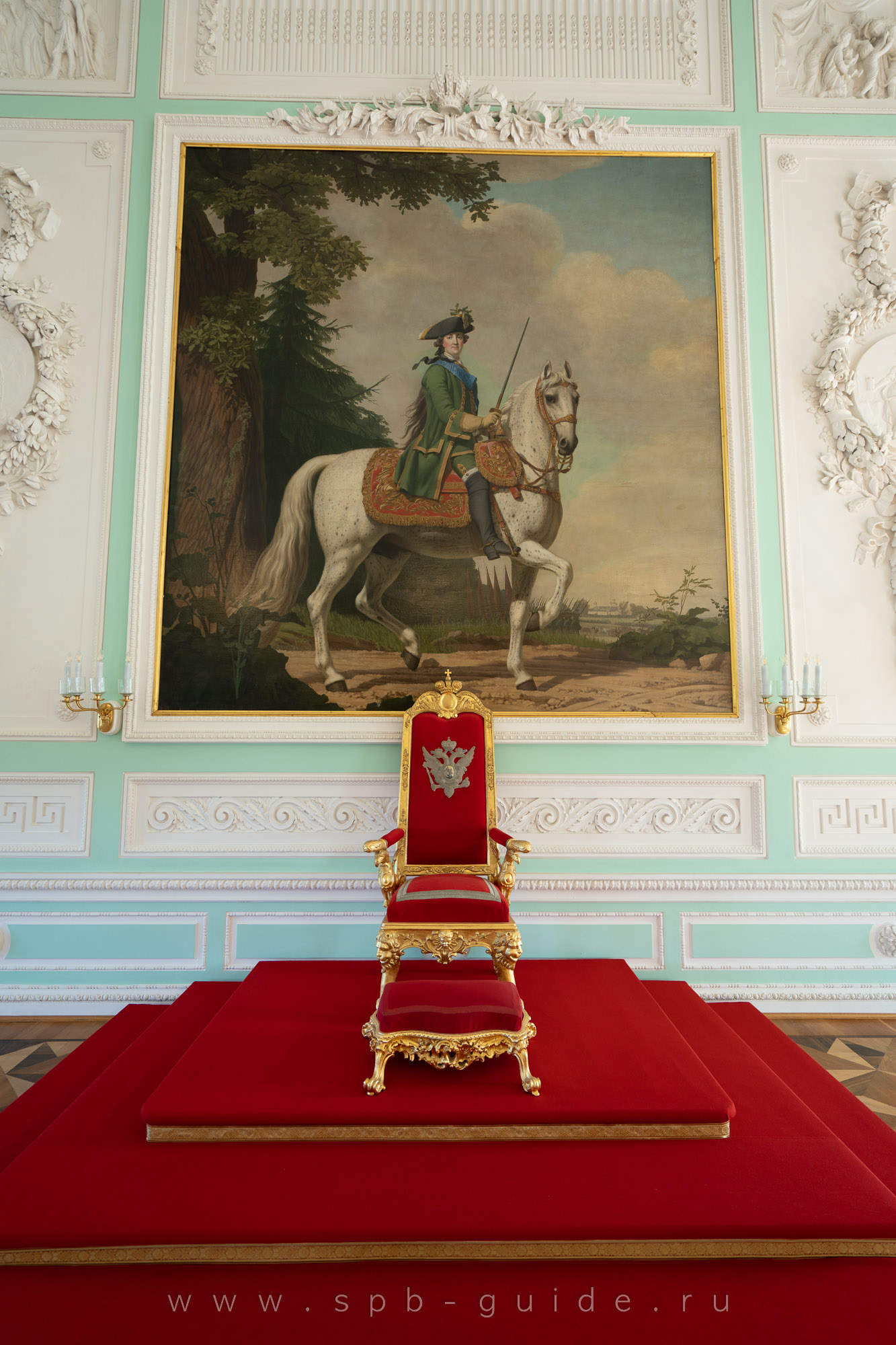 Конный портрет Екатерины II, картина «Шествие на Петергоф»
