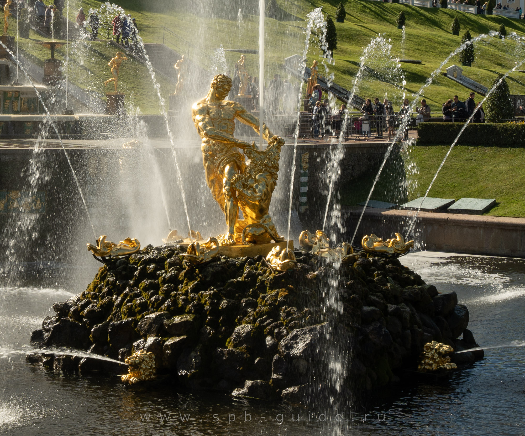 Самсон в Петергофе Самсон в Петергофе
