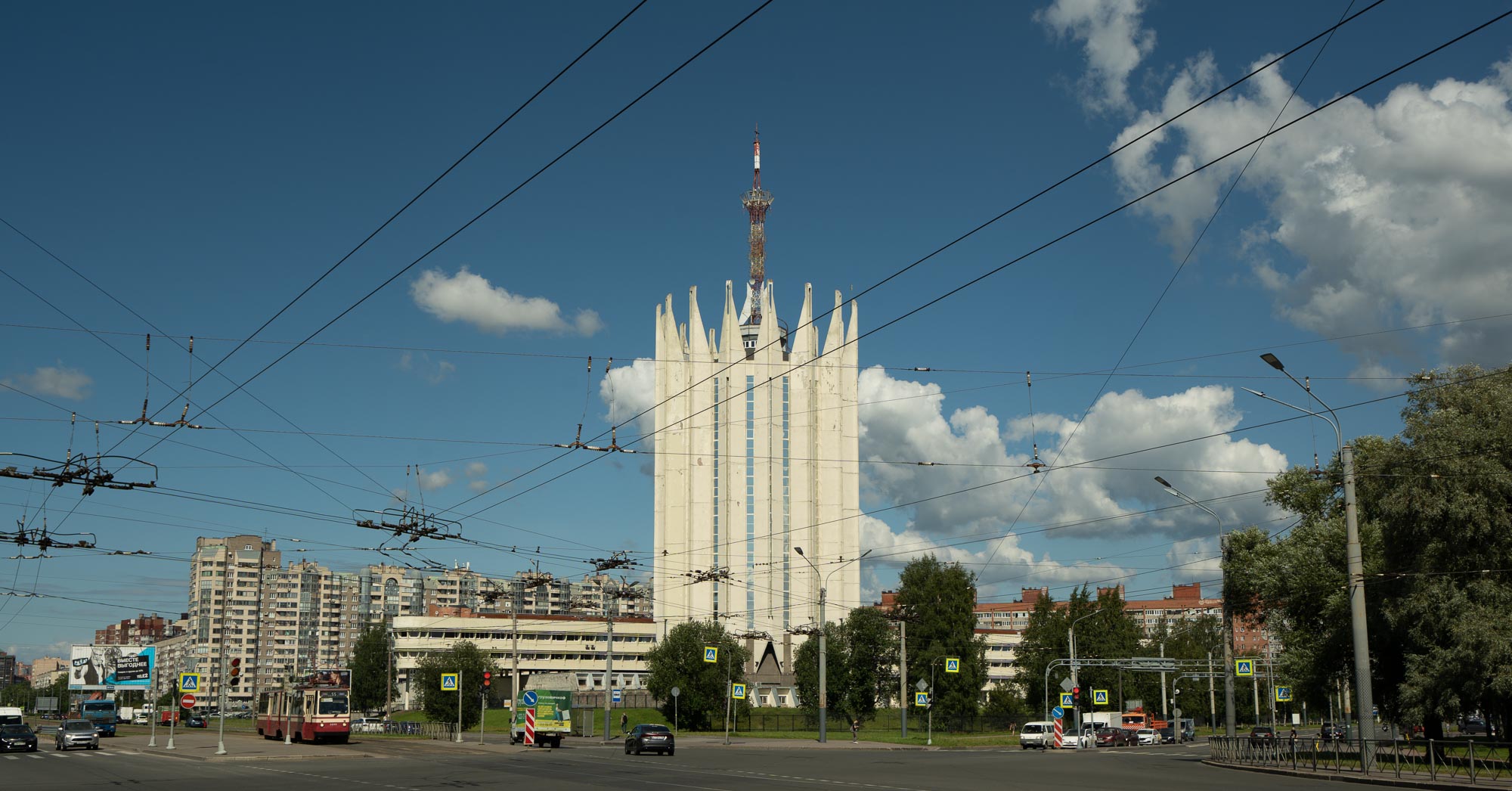Здание института робототехники