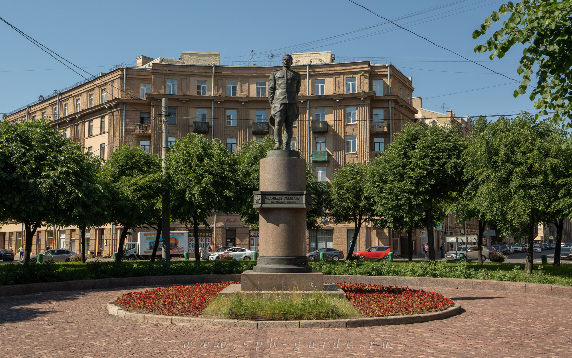 Памятник маршалу Л. А. Говорову Памятник маршалу Л. А. Говорову