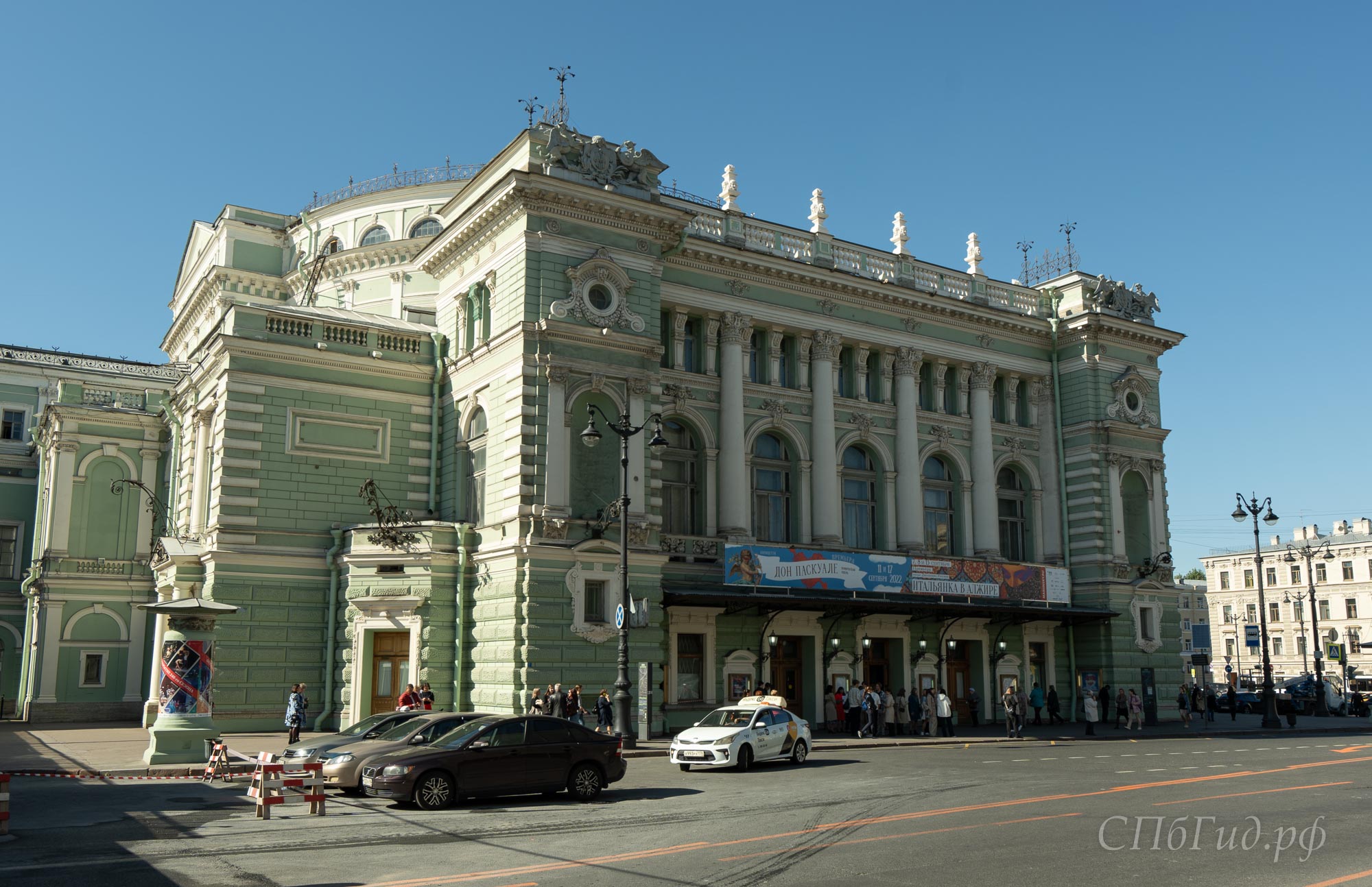 Главное здание Мариинского театра в Санкт-Петербурге Главное здание Мариинского театра в Санкт-Петербурге