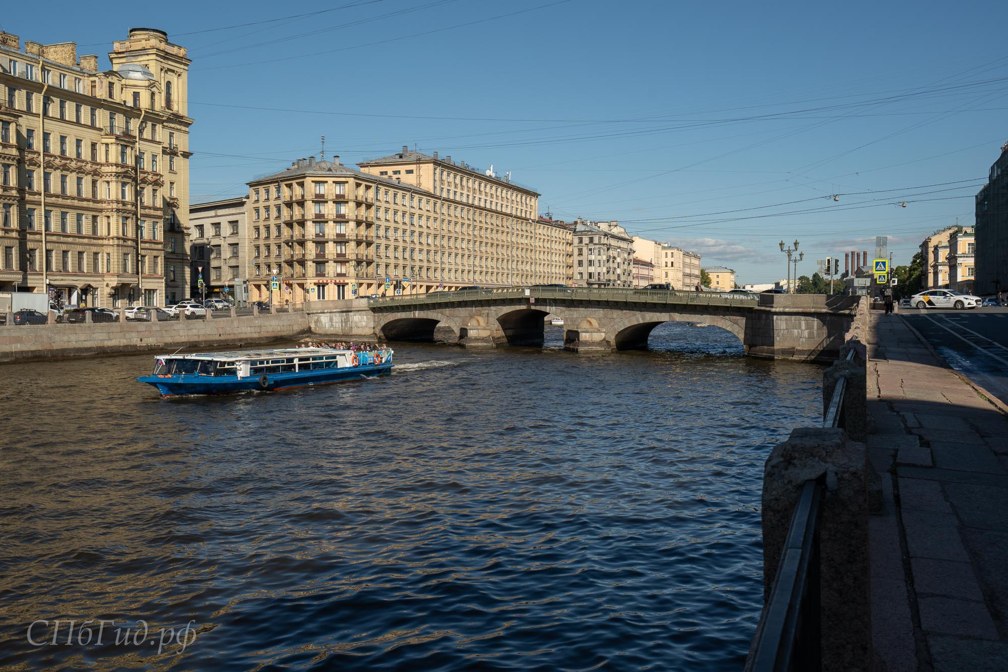 Измайловский мост в Санкт-Петербурге Измайловский мост в Санкт-Петербурге