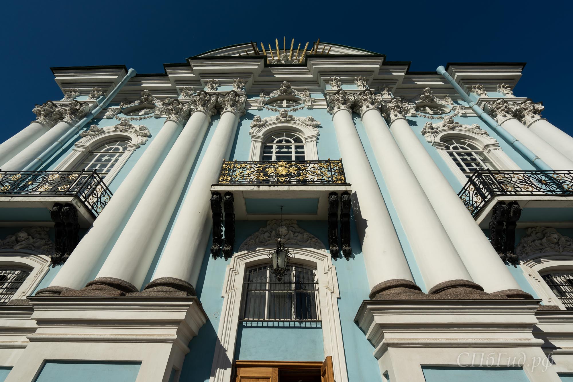 Колонны, Никольский морской собор
