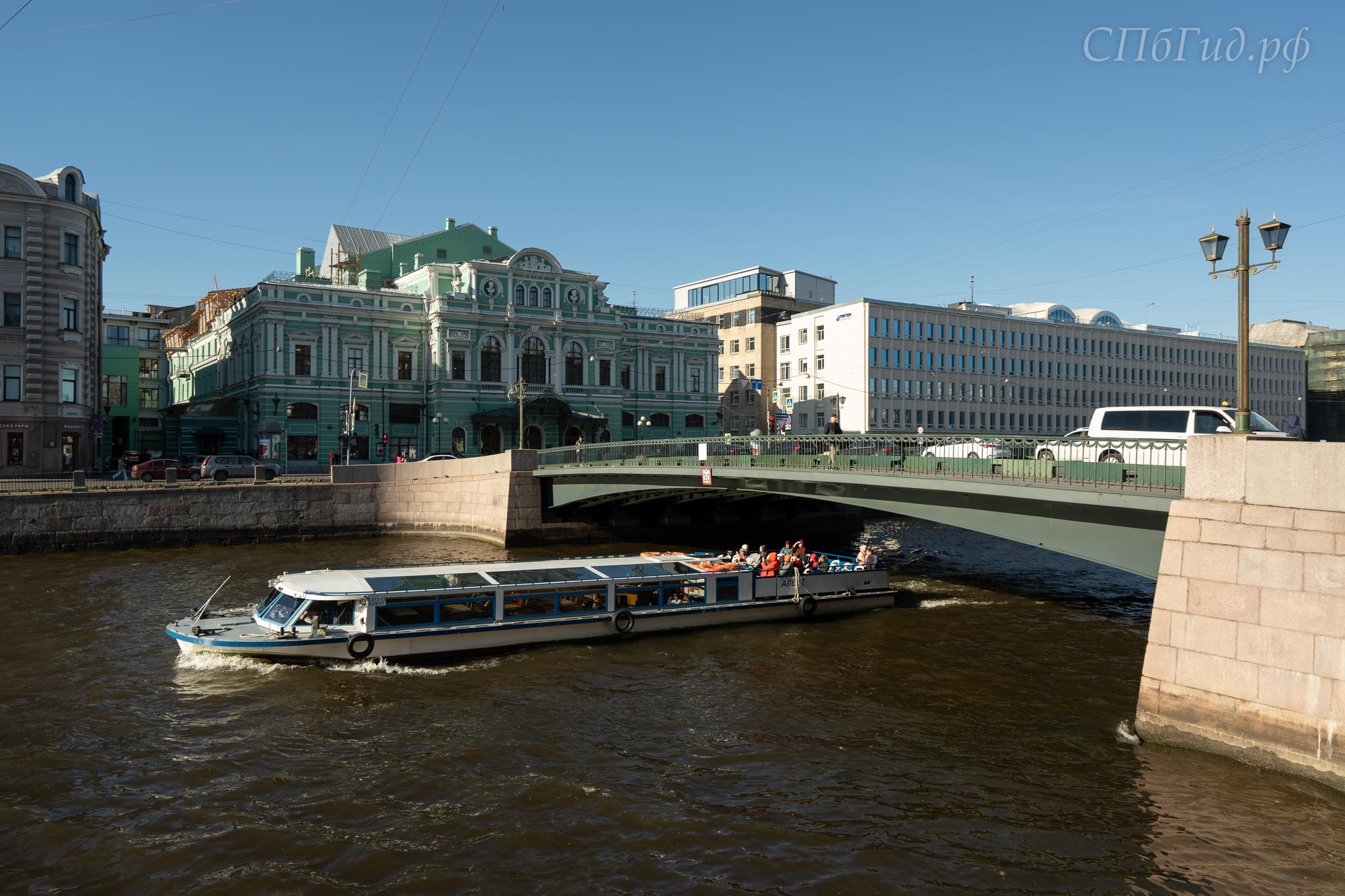 Лештуков мост в Санкт-Петербурге Лештуков мост в Санкт-Петербурге
