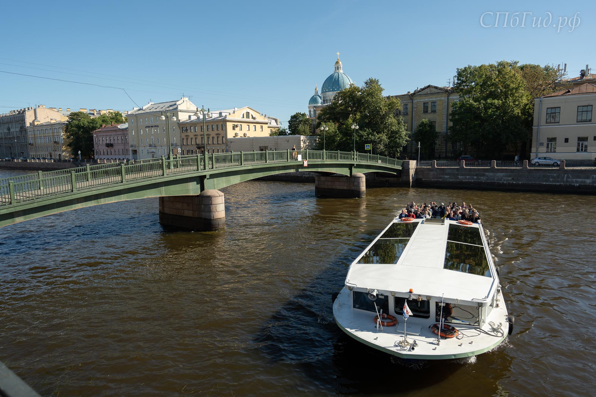 Прогулки на теплоходе по Санкт-Петербургу, река Фонтанка Прогулки на теплоходе по Санкт-Петербургу, река Фонтанка