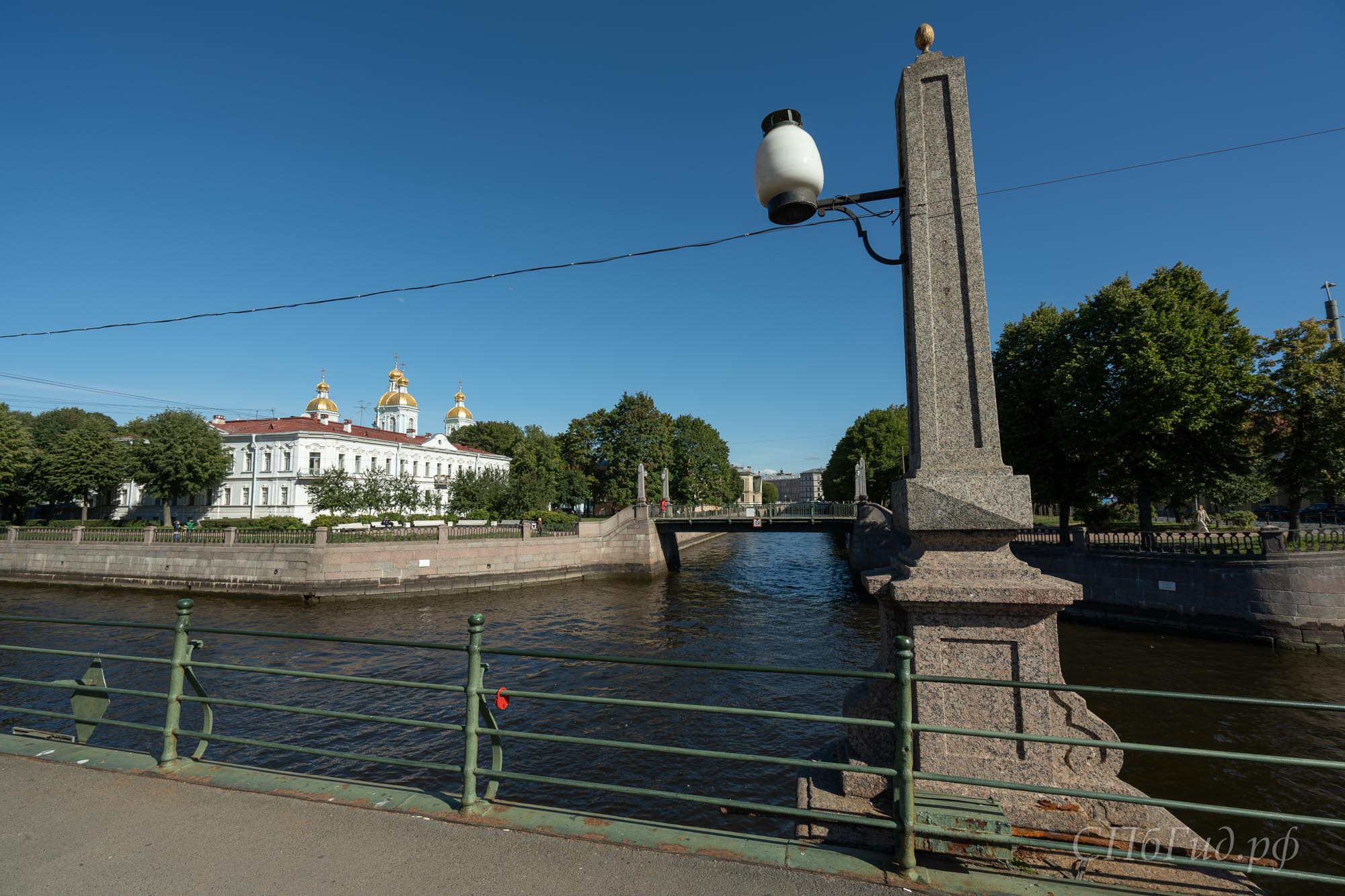 Семимостье, вид с Пикалова моста на Никольский собор и Красногвардейский мост Семимостье, вид с Пикалова моста на Никольский собор и Красногвардейский мост