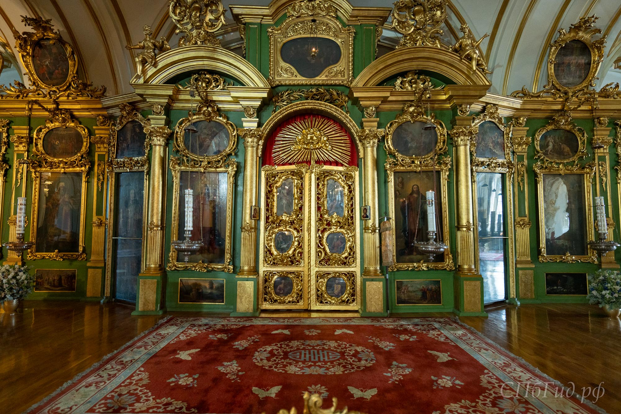 Золотые врата, Нижний храм Никольского собора