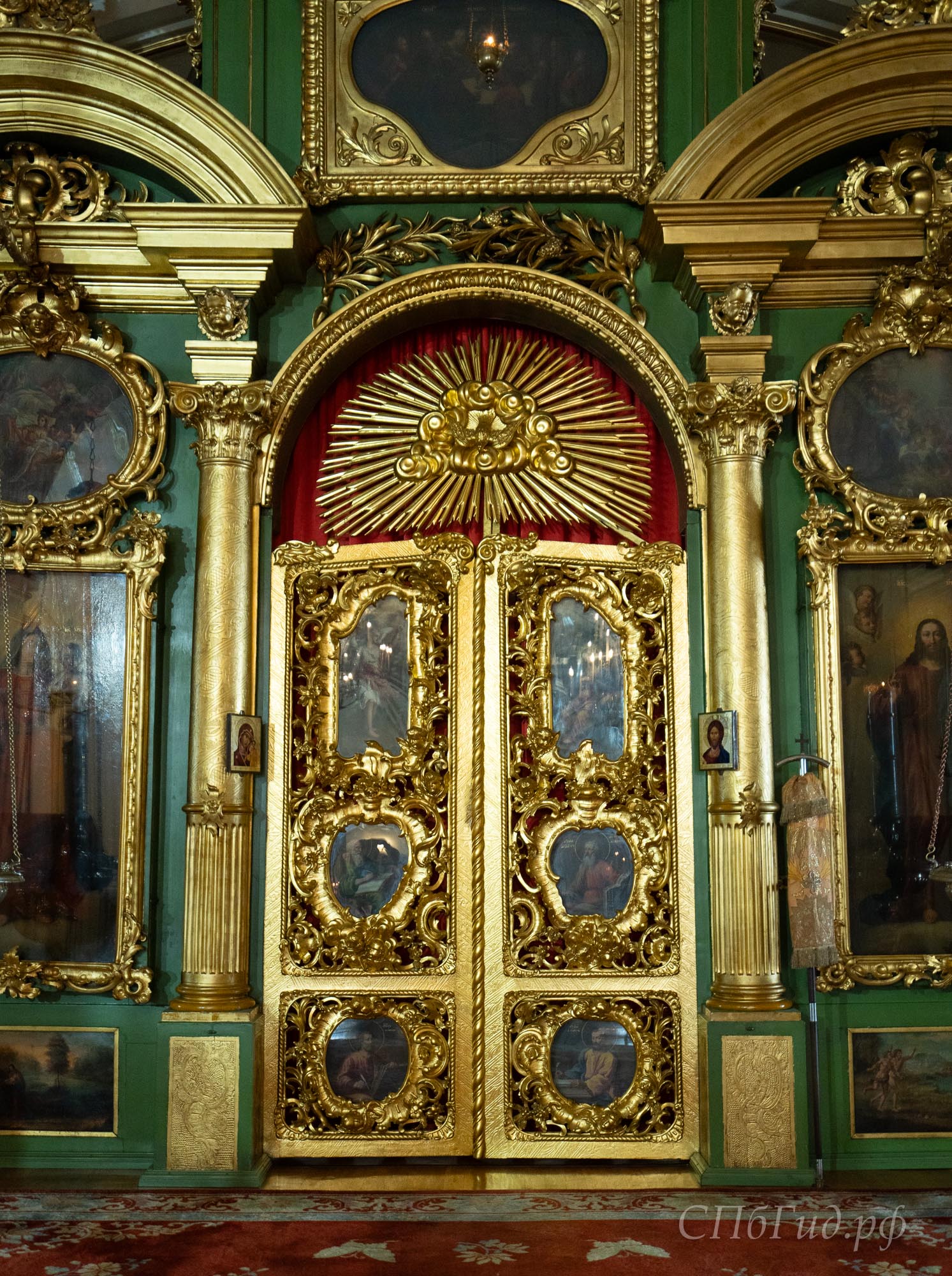 Золотые врата, Нижний храм Никольского собора