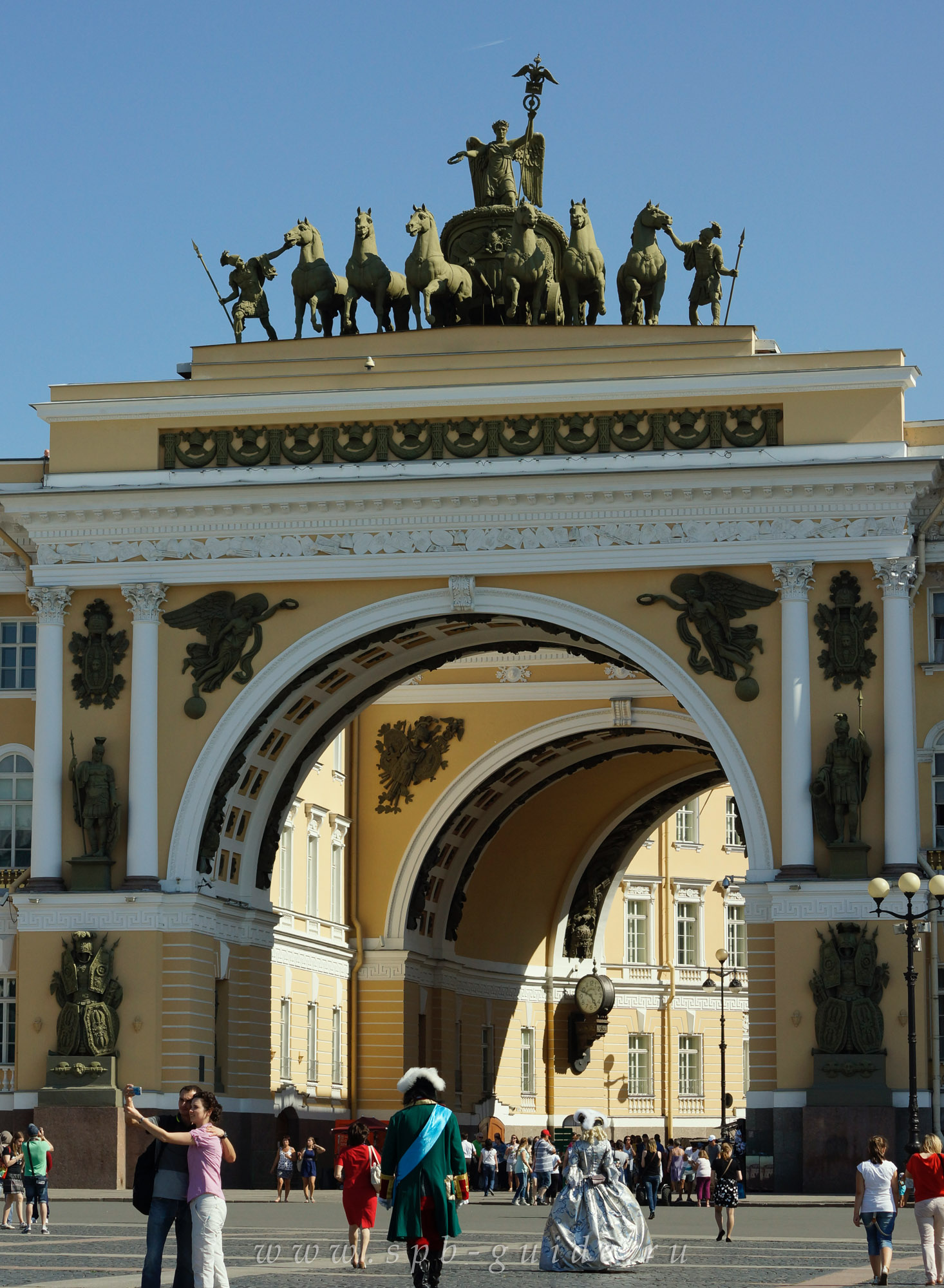 Триумфальная арка в санкт петербурге на дворцовой