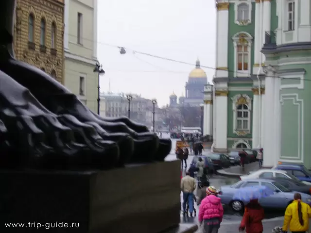 Пальчики атлантов портика Нового Эрмитажа Пальчики атлантов портика Нового Эрмитажа
