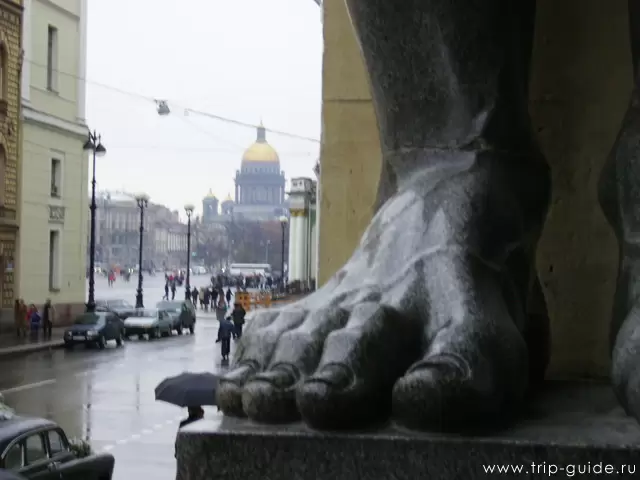 Пальчики атлантов портика Нового Эрмитажа Пальчики атлантов портика Нового Эрмитажа