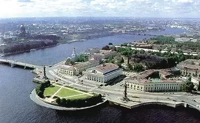 Фото стрелки Васильевского острова