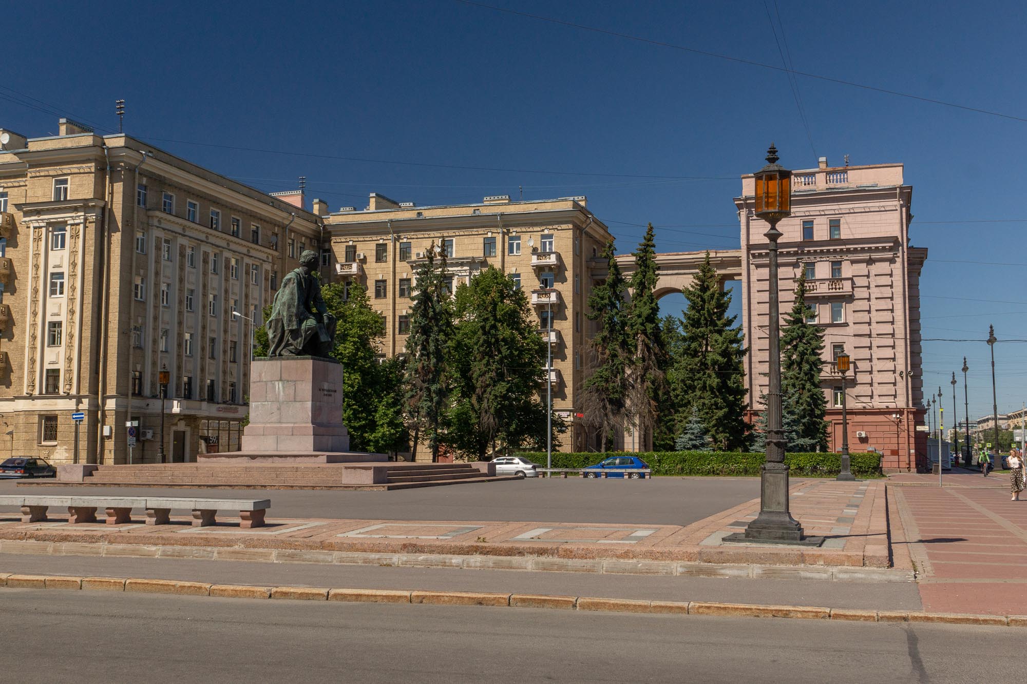 Памятник Чернышевскому в Санкт-Петербурге Памятник Чернышевскому в Санкт-Петербурге
